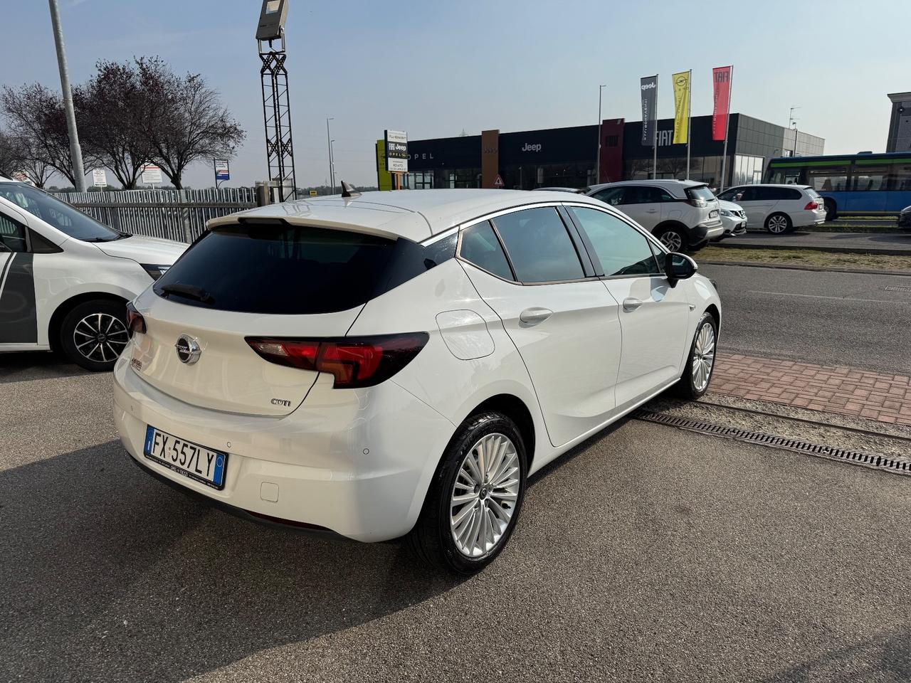 Opel Astra 1.6 CDTi 110CV Start&Stop 5 porte Innovation