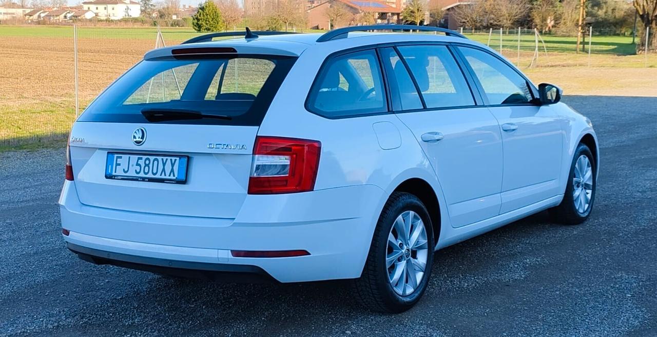SKODA OCTAVIA 1.0 BENZINA,ANNO 2017