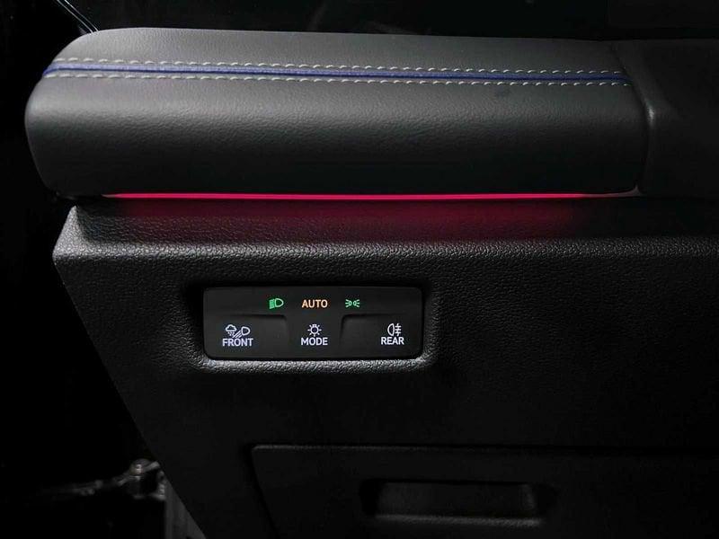 Volkswagen Tiguan 2.0 TDI 150 CV EVO SCR DSG R-Line Camera 360° Matrix Led 19"