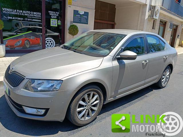SKODA Octavia 1.6 TDI CR 105 CV Elegance NEOPATENTATI