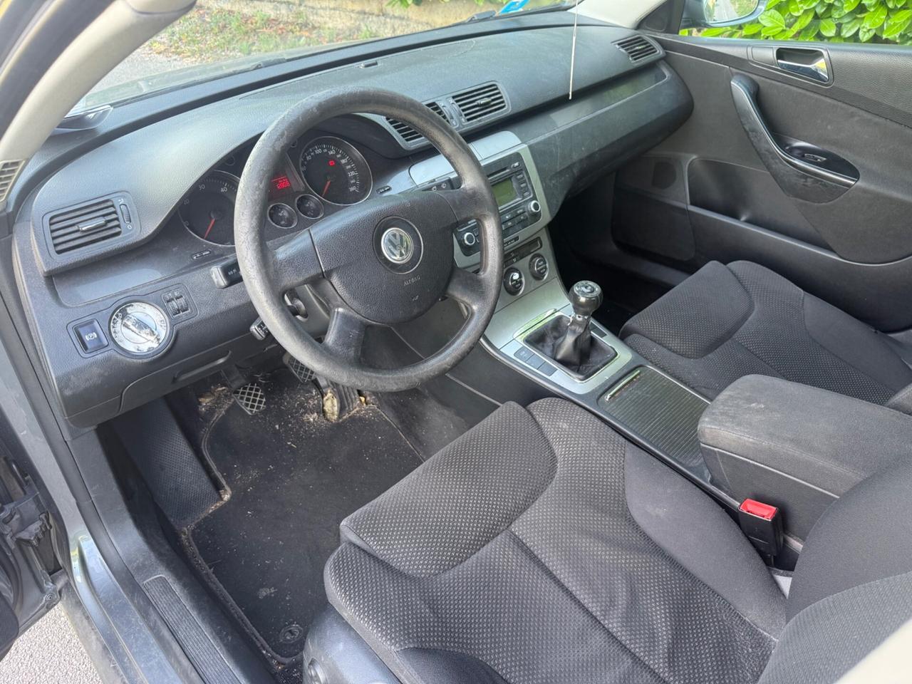 Volkswagen Passat 1.9 TDI/105CV Trendline BERLINA
