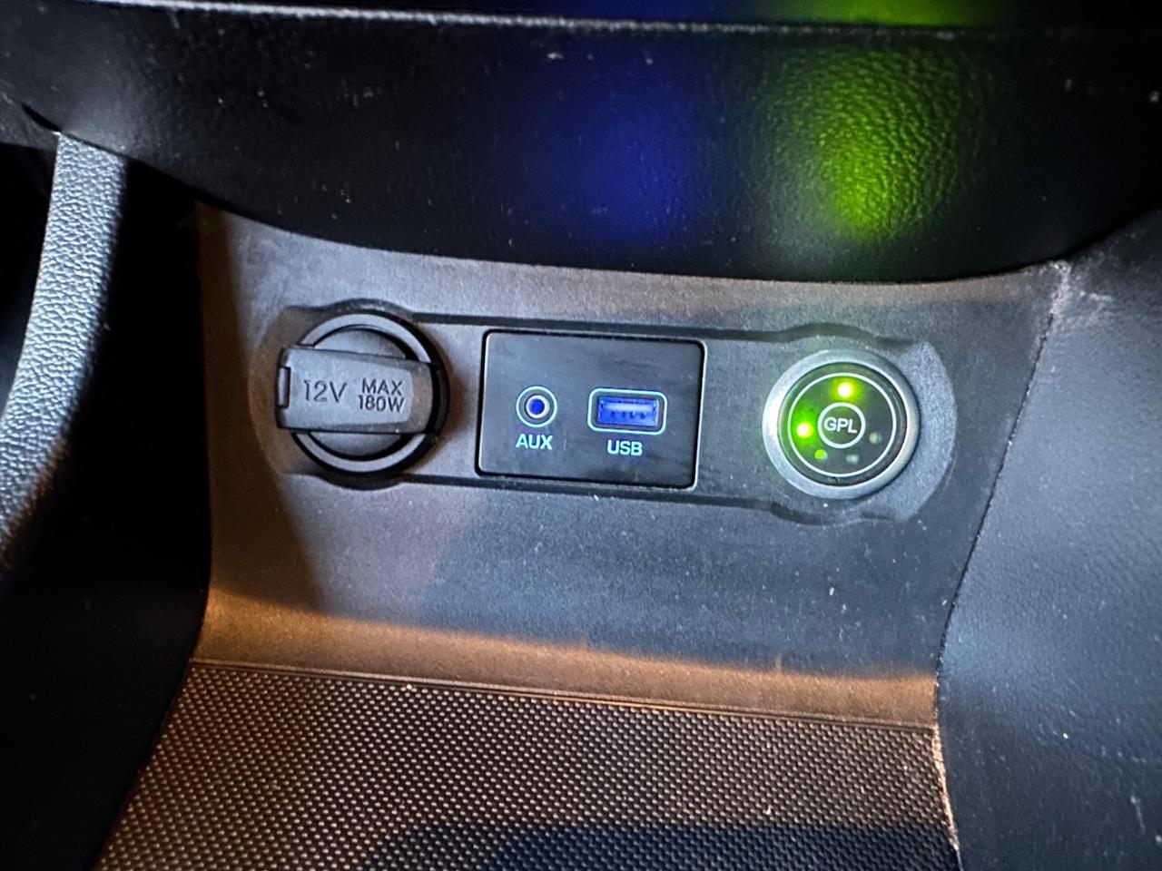 Hyundai i20 1.2 5 porte Econext Blackline