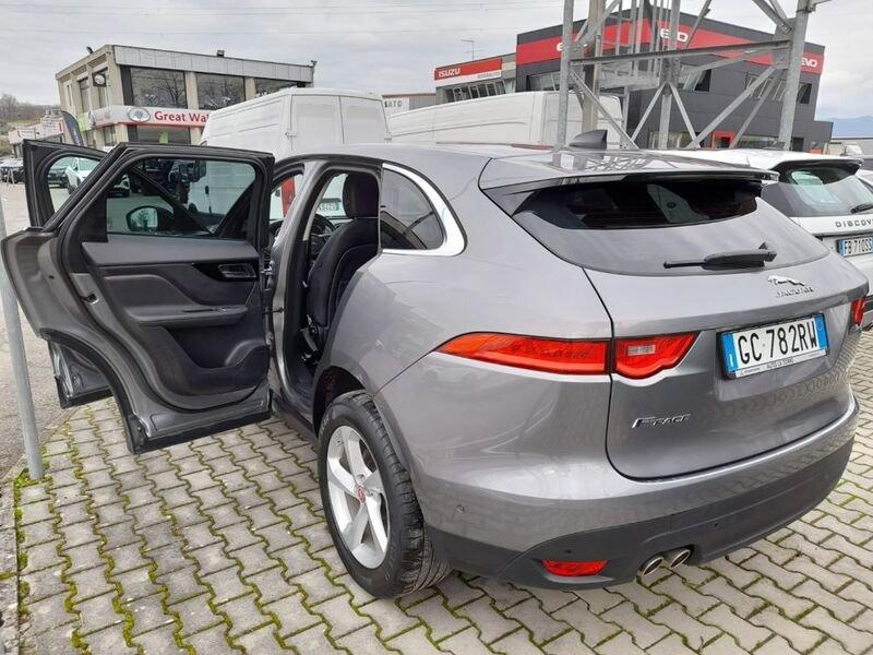 Jaguar F-Pace F-Pace 2.0 D 180 CV AWD aut. Pure