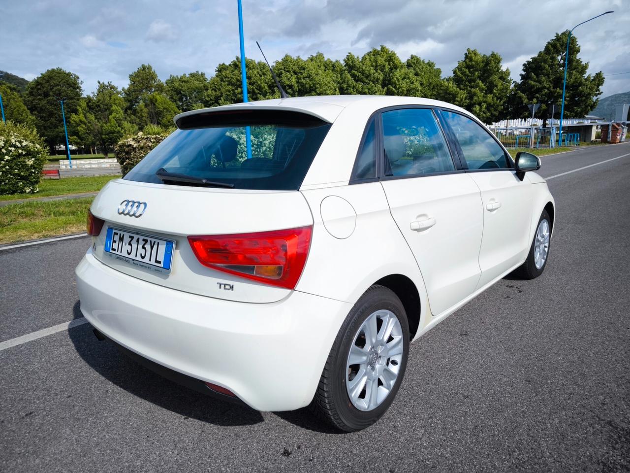 AUDI A1 1,6 TDI- OK NEOPATENTATI
