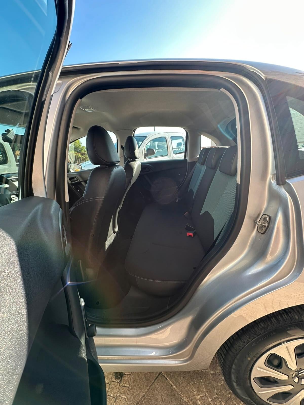 Citroen C3 PureTech 82 Live Edition