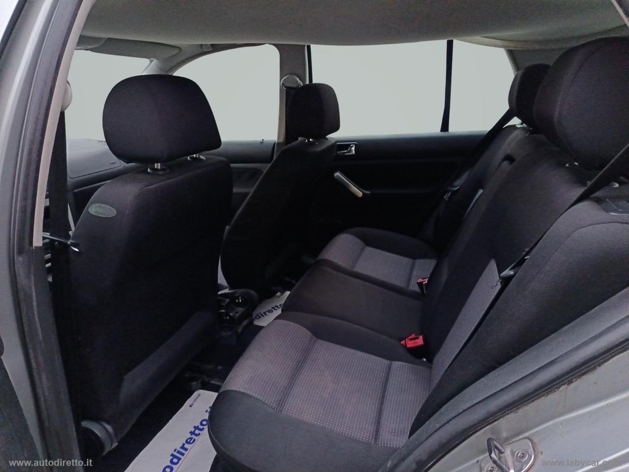 VOLKSWAGEN Golf 1.6 16V 5p. Highline Plus