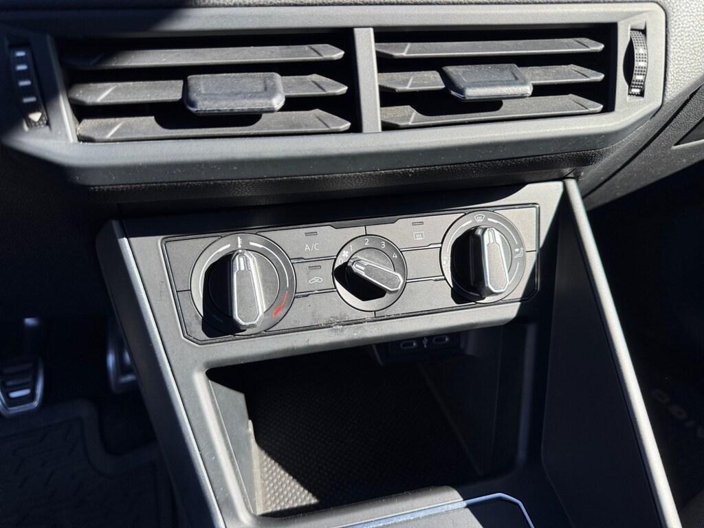 Volkswagen Taigo 1.0 TSI 110CV R-Line