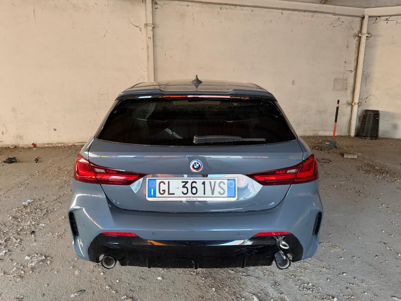 Bmw 118 118d 5p. Colorvision Edition