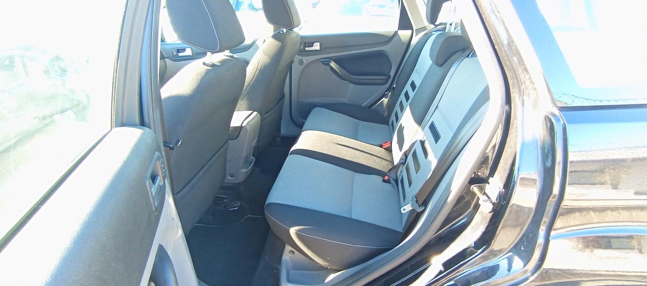 Ford Focus S.W. 1.6i 115 CV GPL di Fabbrica