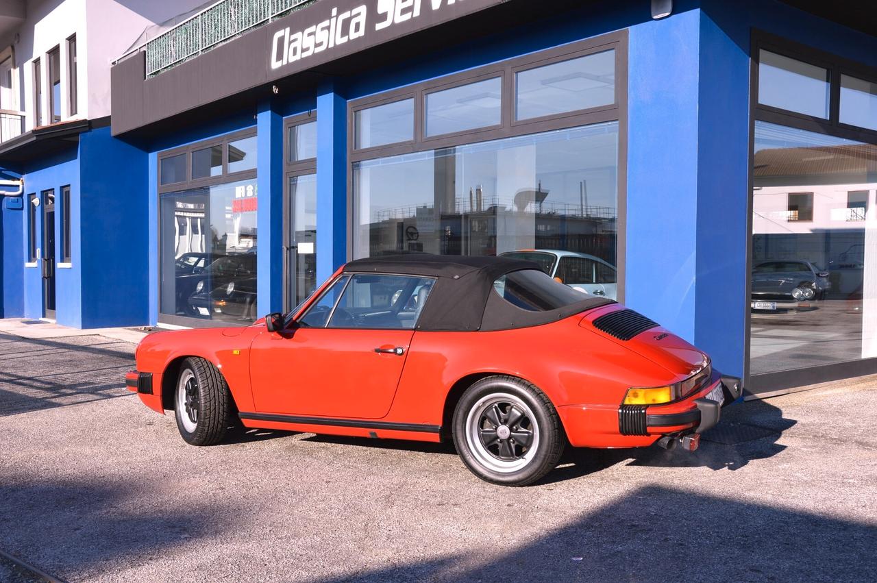 Porsche 911 Carrera 3.2 Cabriolet