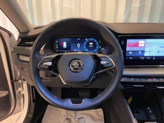 SKODA Octavia 2.0 TDI DSG Wagon Executive LED ACC DAB+