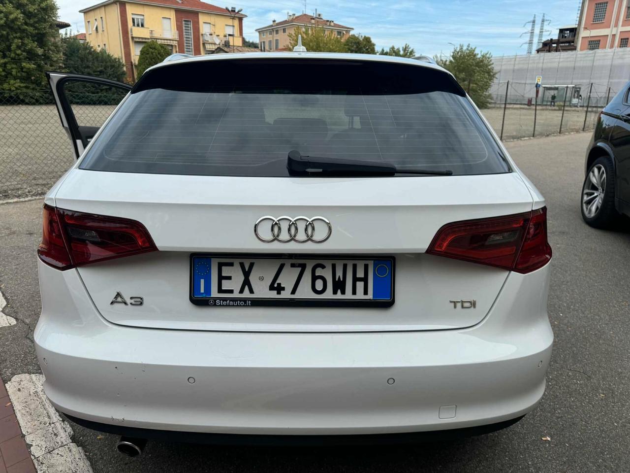 Audi A3 SLINE 2015 SPB 1.6 DIESEL TDI Ambition