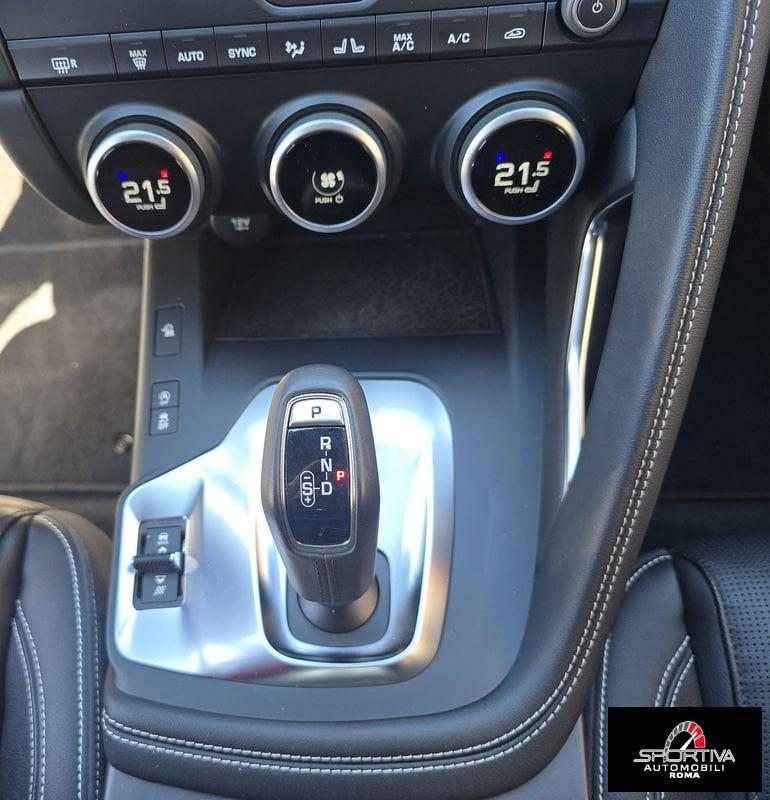 Jaguar E-Pace R-DYNAMIC TOTAL BLACK UNIPRO!