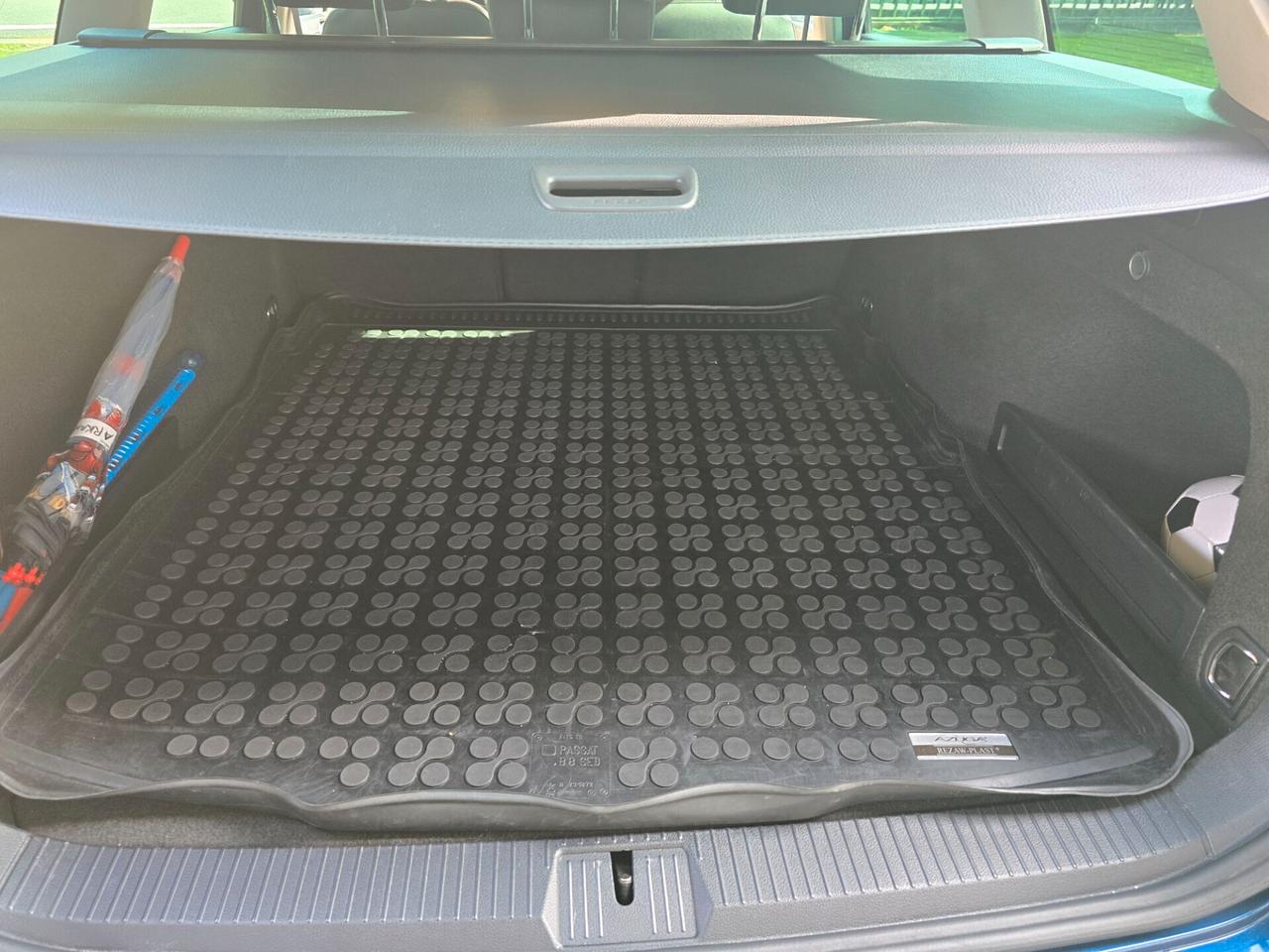 VW Passat 2.0 TDI 150CV DSG Executive -2019