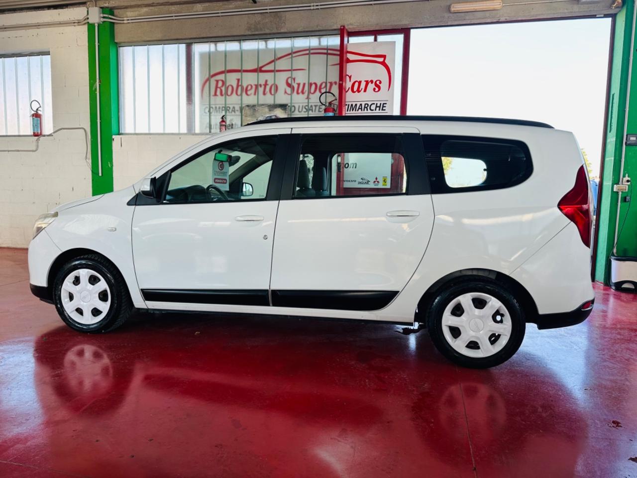 Dacia Lodgy 1.5 dCi 110CV 6Marce Lauréate