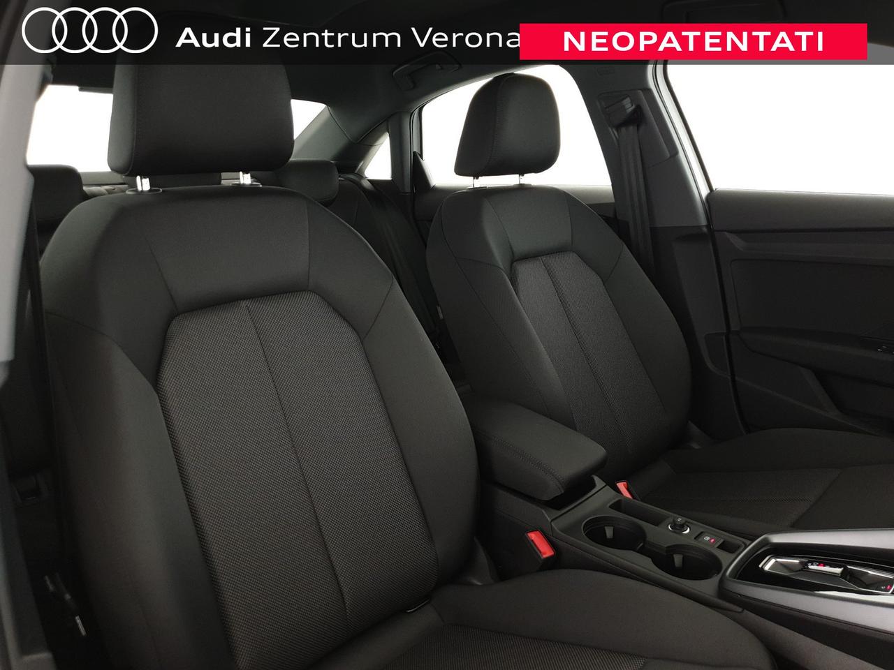 Sedan 30TFSI 116CV S tronic Business
