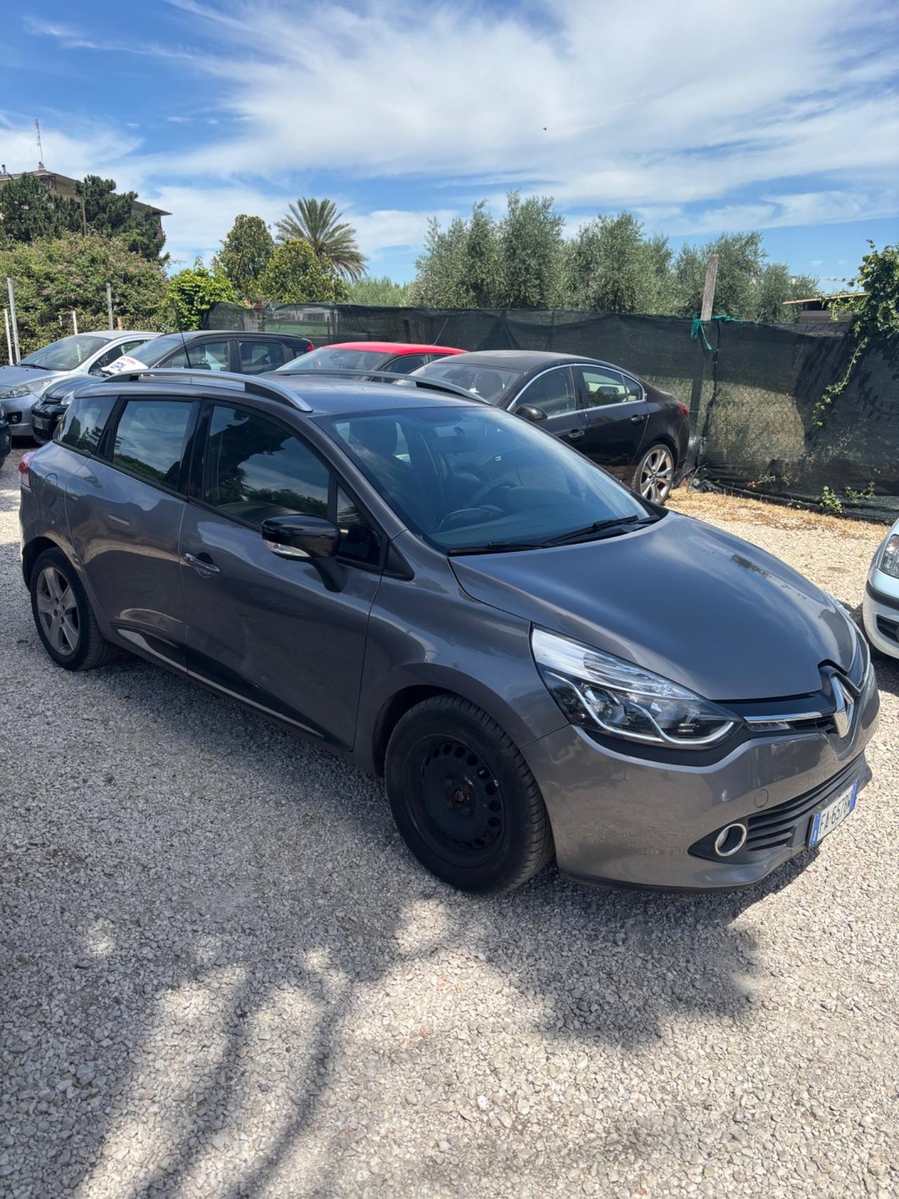Renault Clio Sporter 1.5 dCi 8V 75cv Costume National
