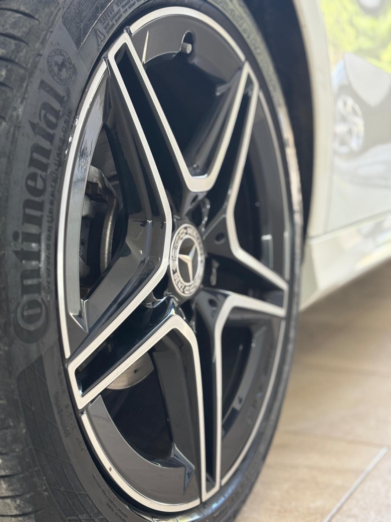 Mercedes-benz A 200 d Automatic AMG Line Premium Plus