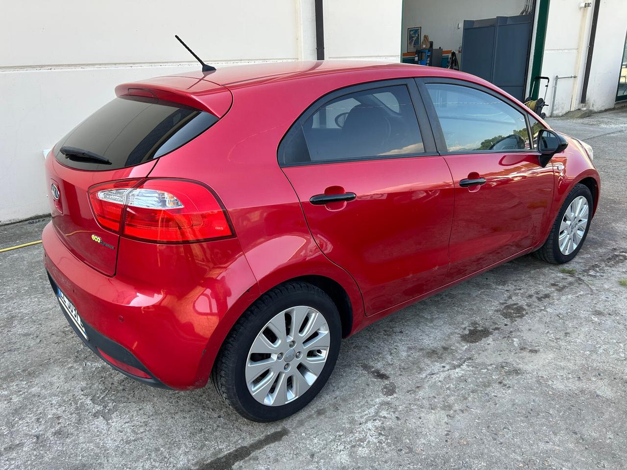 Kia Rio 1.1 CRDi WGT 5p. LX