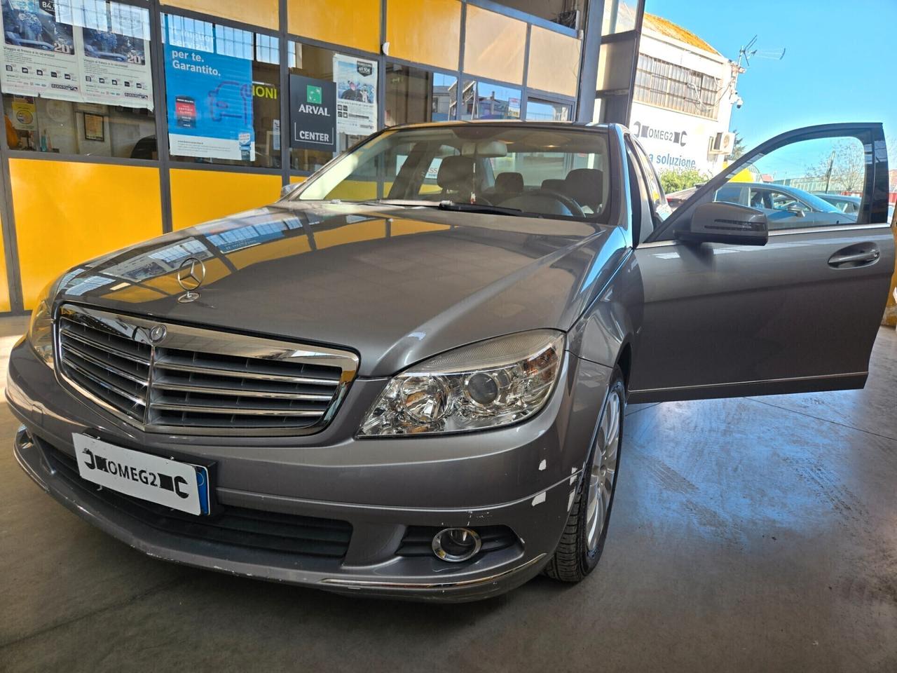 Mercedes-benz C 220 UNICOPROPRIETARIO
