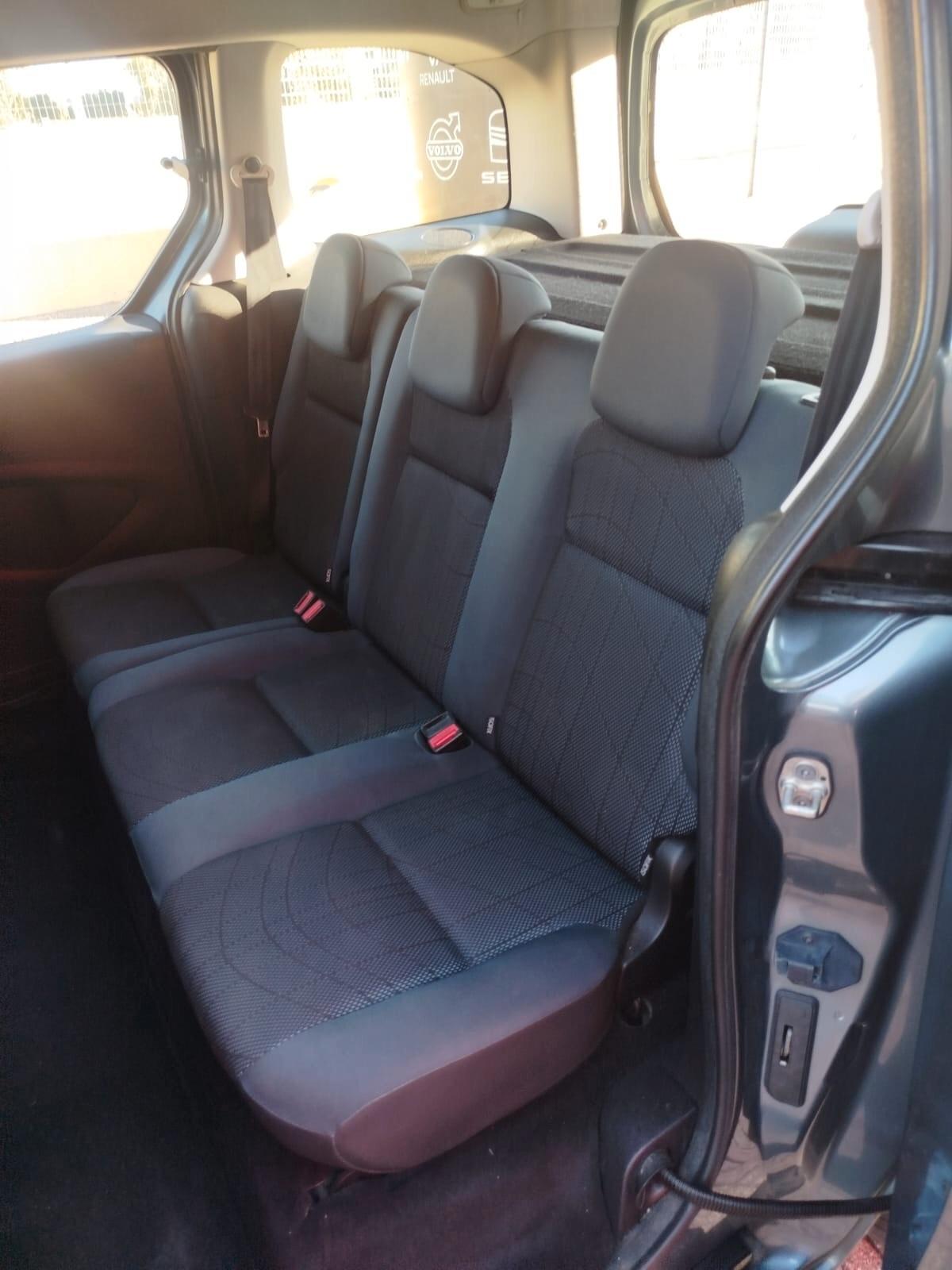 Peugeot Partner Tepee 1.6 VTi 120CV Outdoor