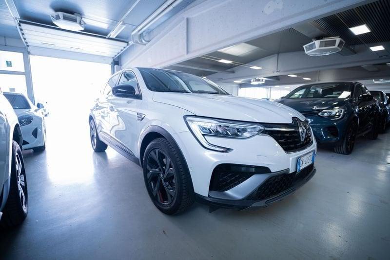 Renault Arkana 1.6 E-Tech full hybrid R.S. Line Fast Track 145cv