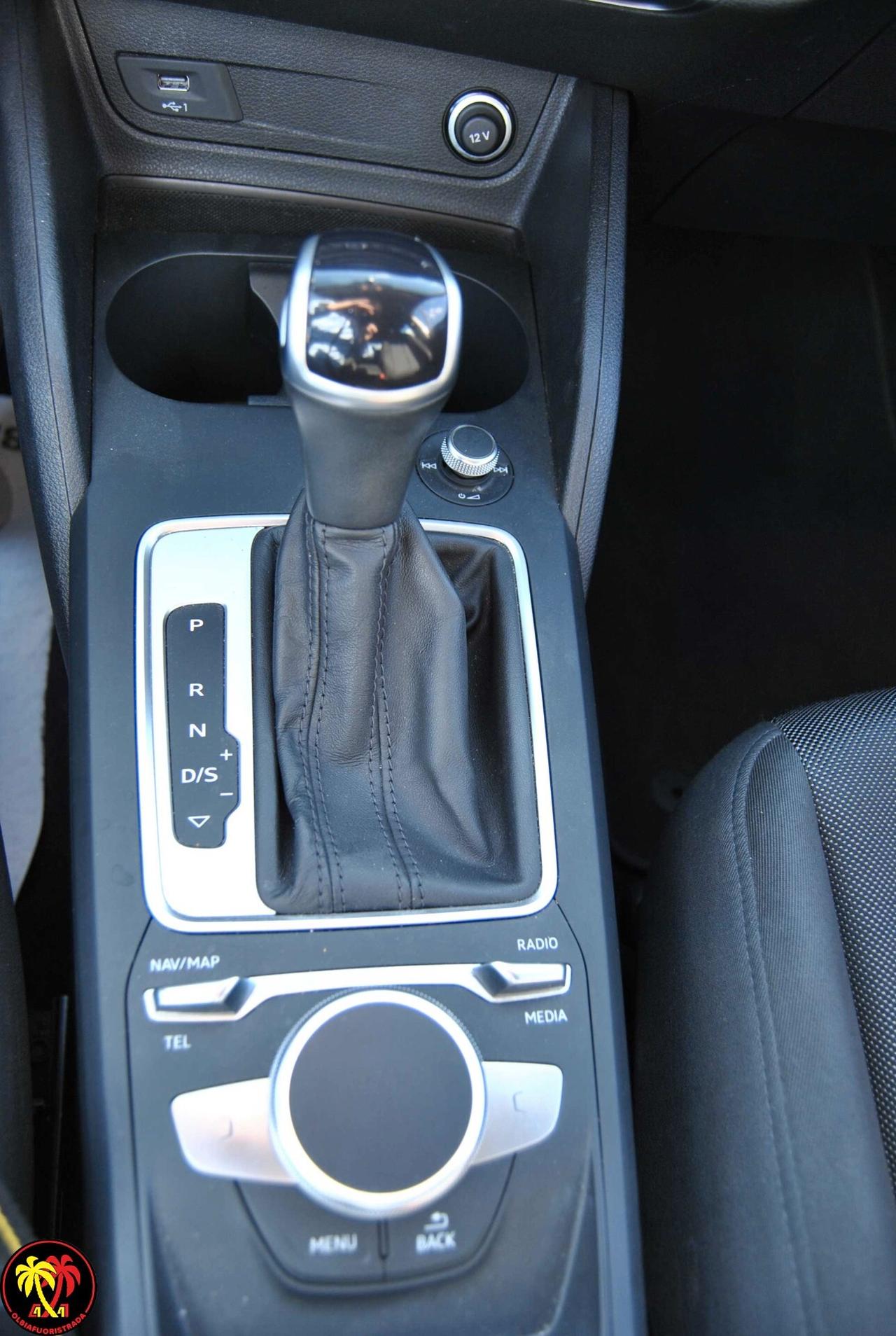 Audi Q2 35 TDI S tronic Business