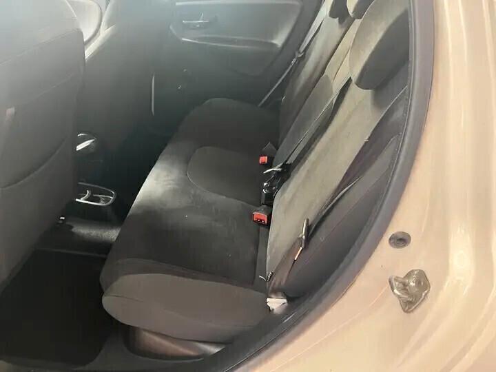 Lancia Ypsilon 1.2 Benzina Platinum S/S 69CV - IDEALE NEO PATENTATI! PASSAGGIO E GARANZIA 12 MESI COMPLETA