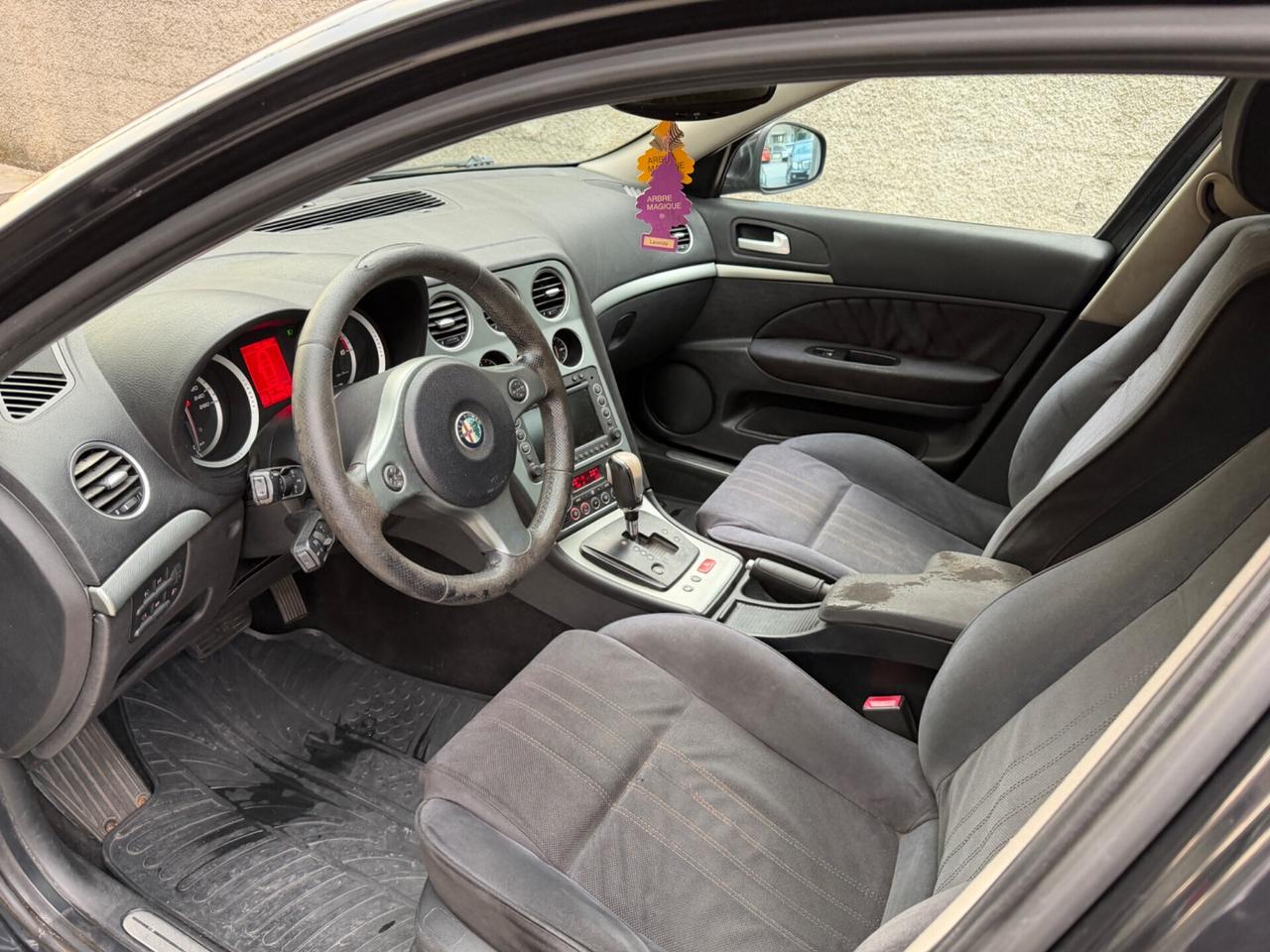 Alfa Romeo 159 2.4 JTDm AUTOMATICO SPOTWAGON Q-TRONIC