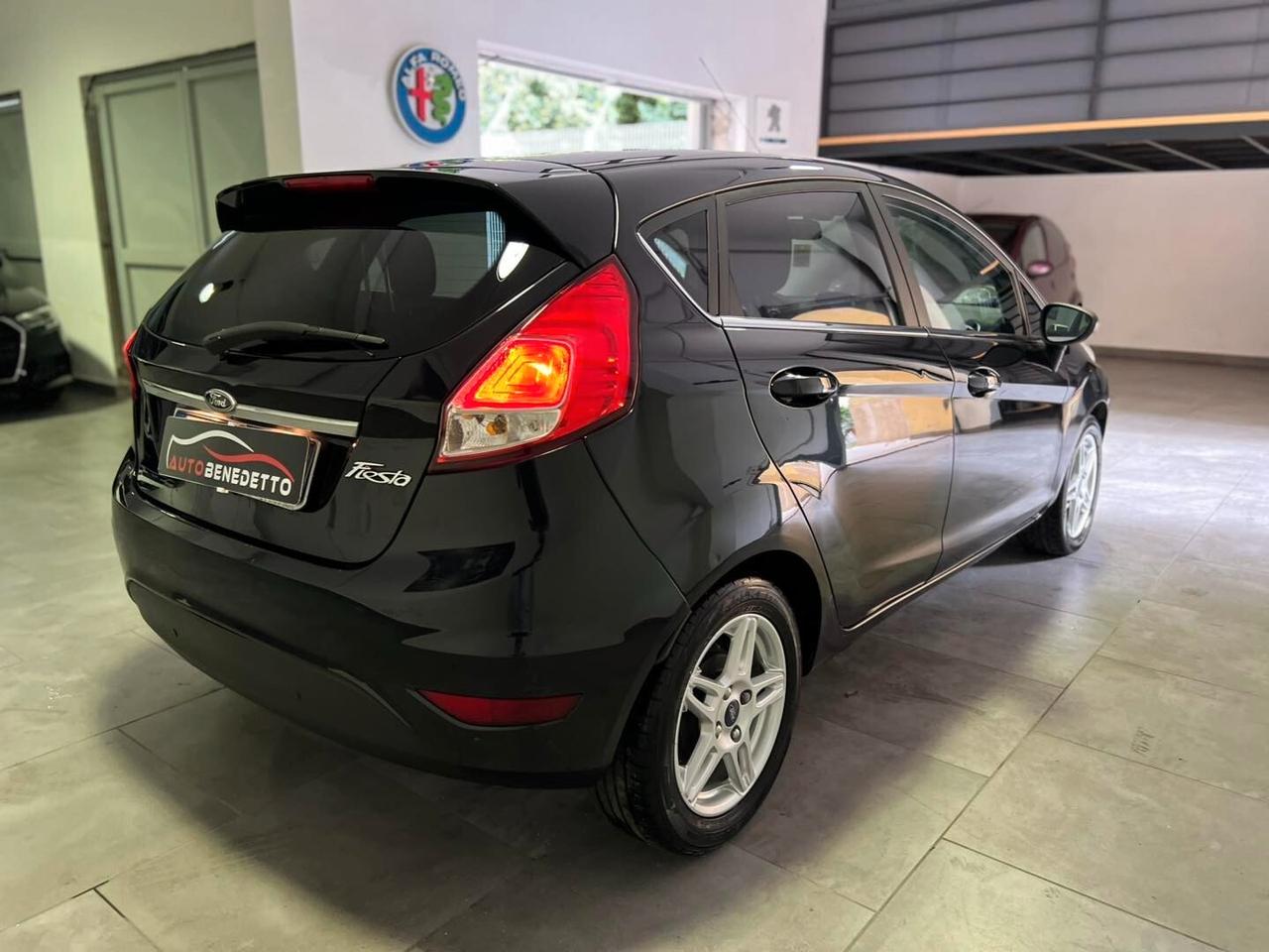 FORD FIESTA 1.5 TDCI 75CV TITANIUM 2014