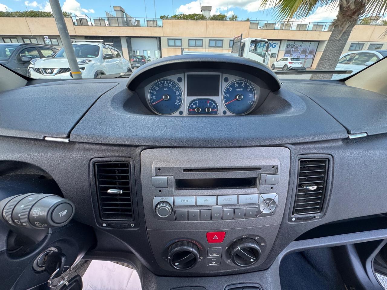Lancia MUSA 1.3 Mjt 95 CV NEO PATENTATI 12 MESI DI GARANZIA