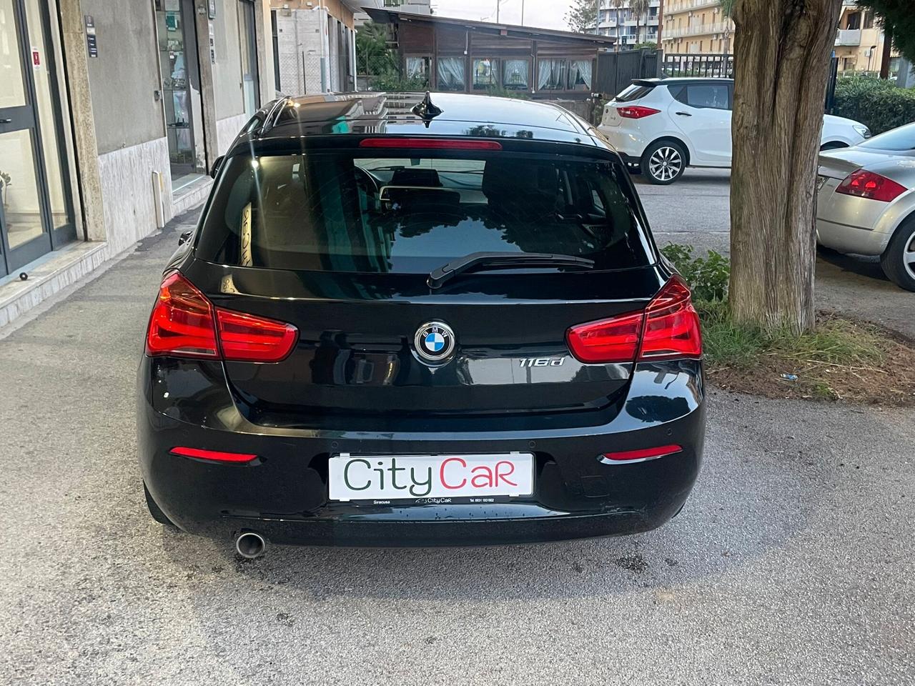 Bmw 116 118d 5p. Urban