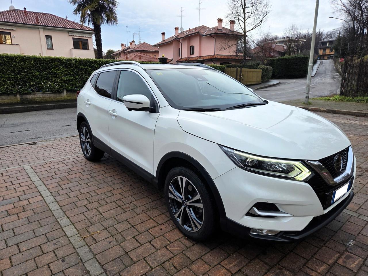 Nissan Qashqai 1.2 DIG-T Visia