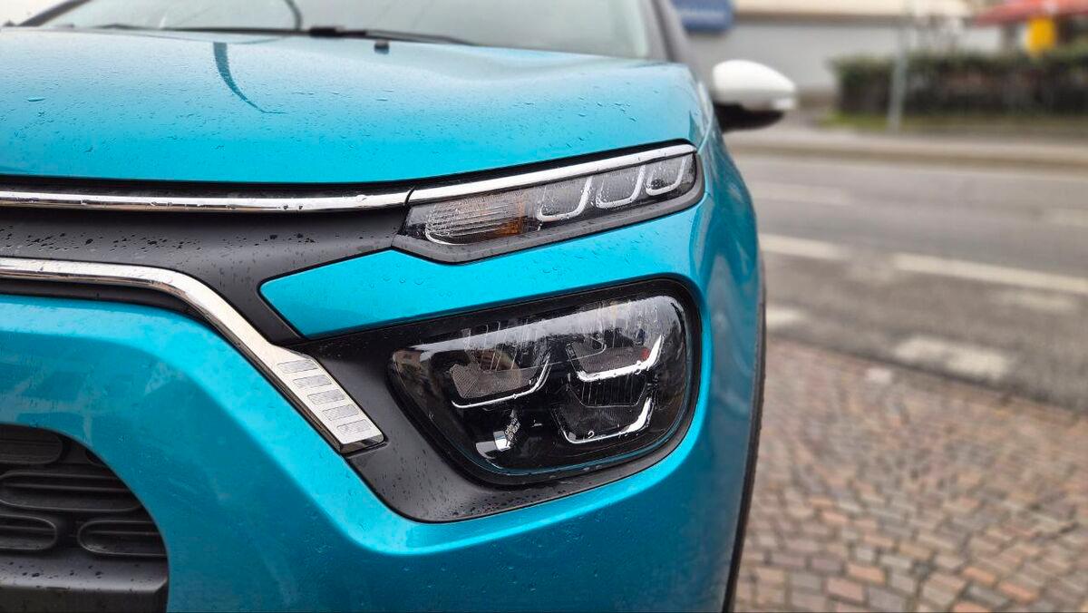 Citroen C3 1.2 puretech Shine s&s 83cv neopatentati