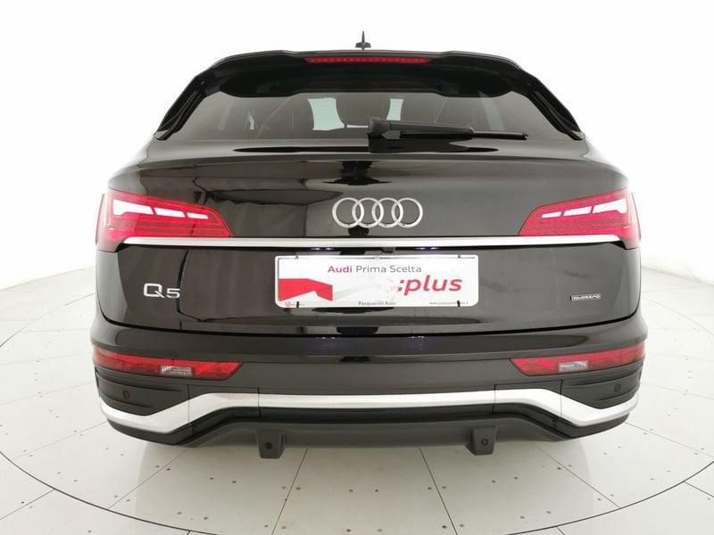 Audi Q5 Sportback 40 2.0 tdi mhev 12V S line quattro s-tronic