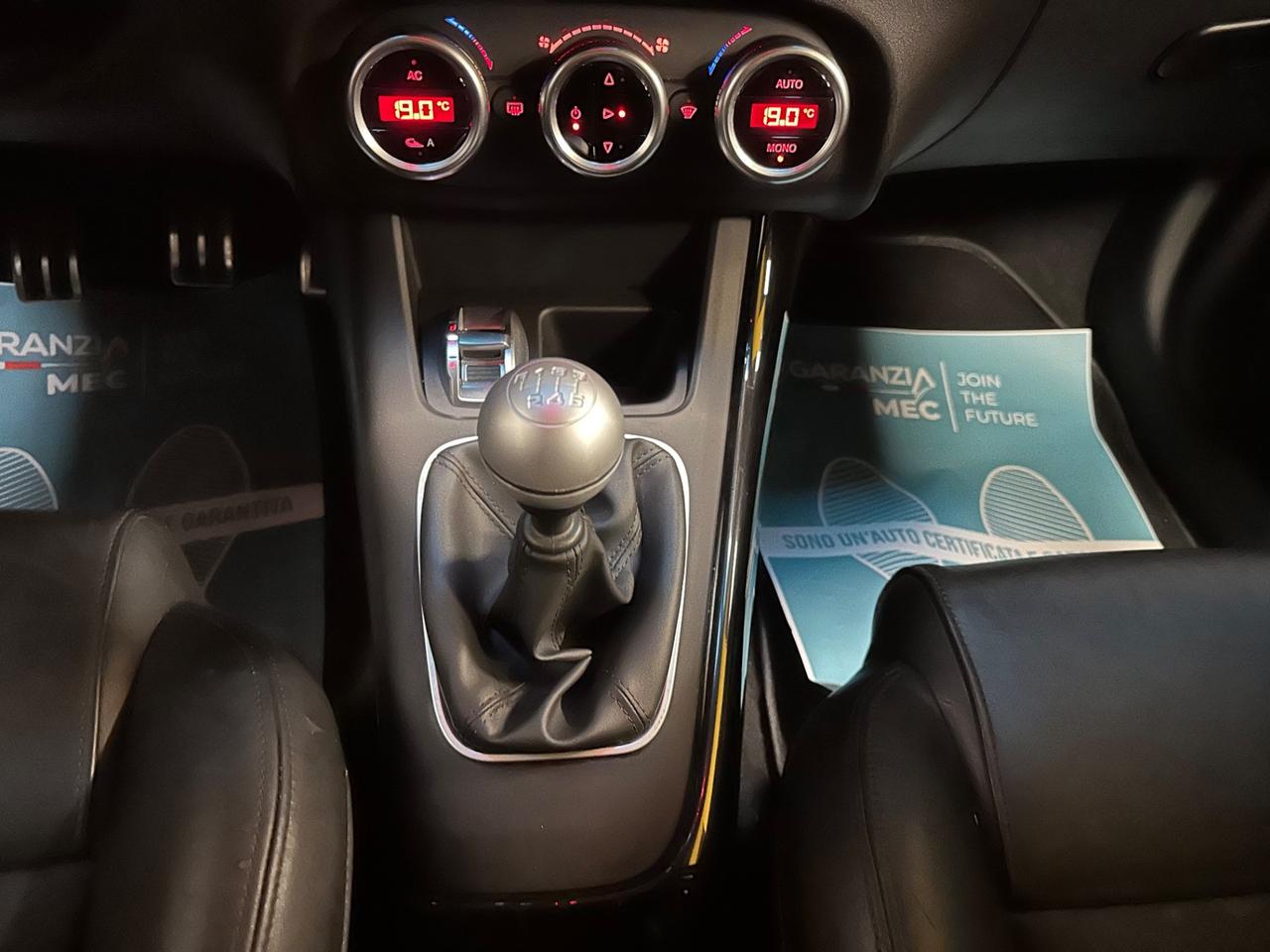 Alfa Romeo Giulietta 1.6 JTDm-2 105 CV Distinctive