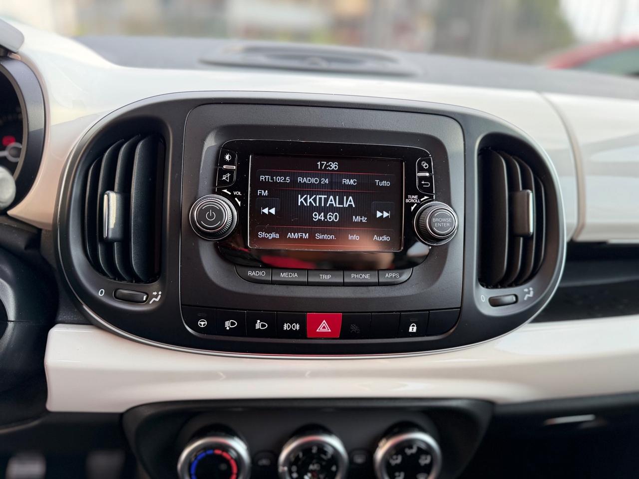 Fiat 500L 1.4 95 CV Lounge CON SOLI 64 MILA KM