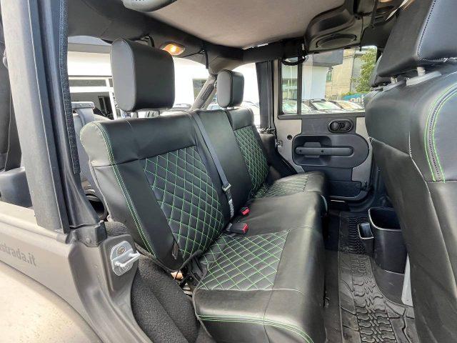 JEEP Wrangler Unlimited 2.8 CRD DPF Sahara