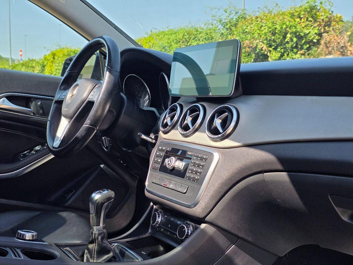 MERCEDES CLA 200CDI PREMIUM TETTO GARANZIA 12M