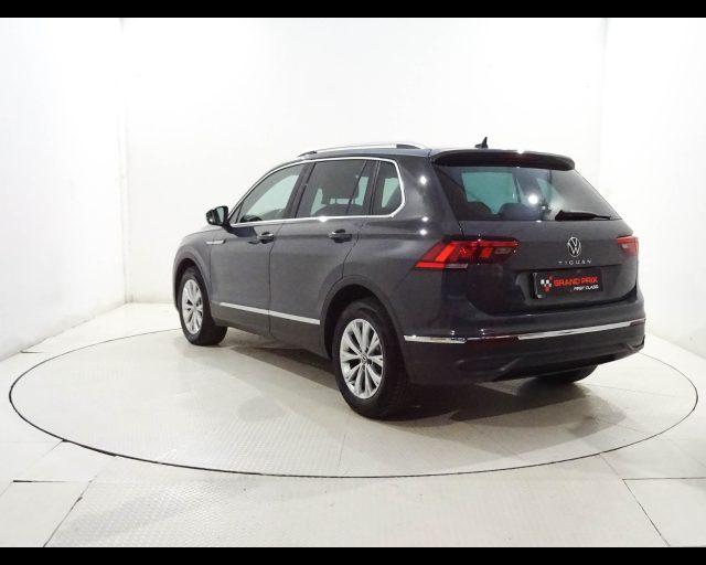 VOLKSWAGEN Tiguan 2.0 TDI 150 CV SCR DSG Life