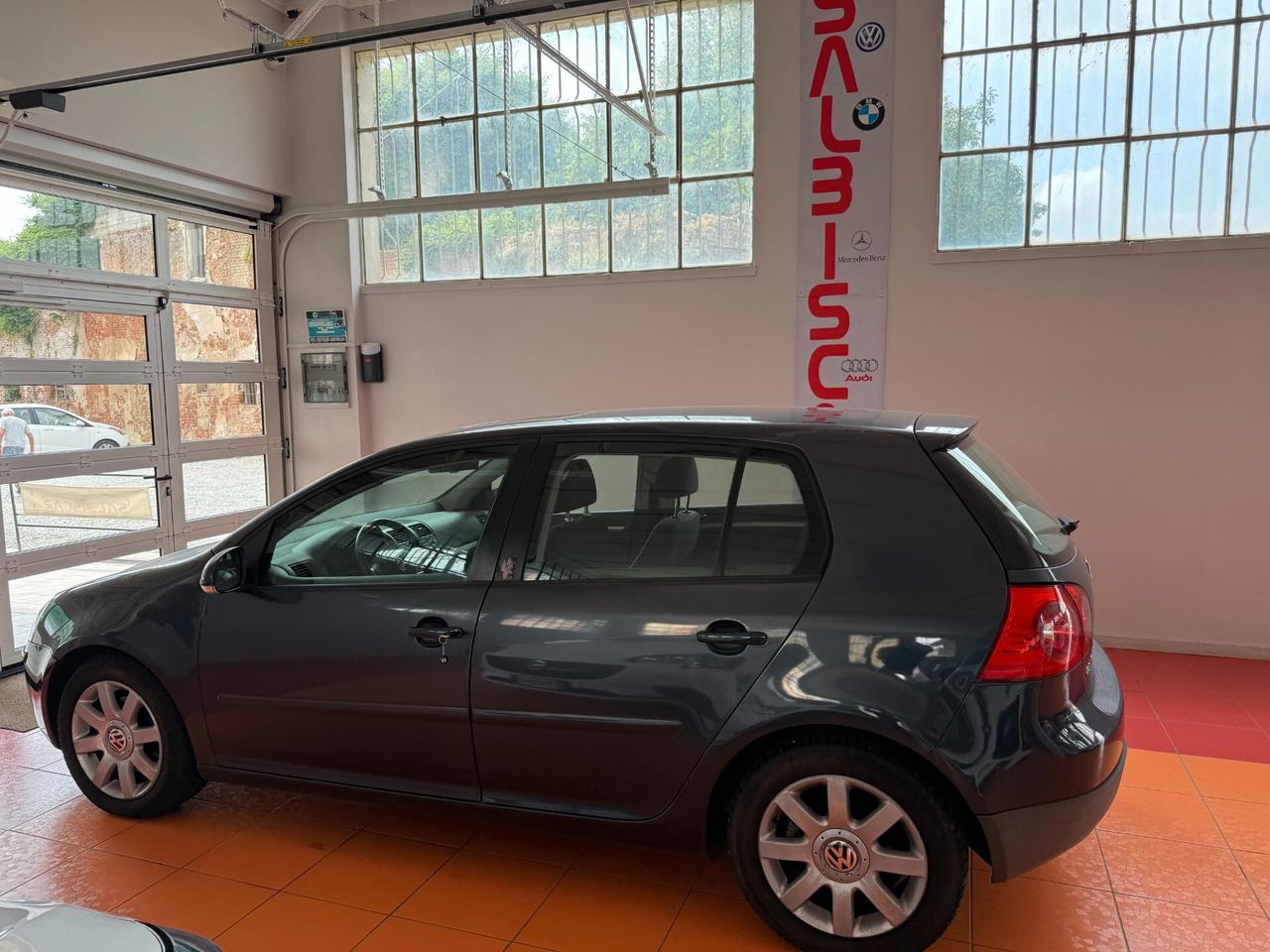 Volkswagen Golf 2.0 16V TDI 5p. Comfortline