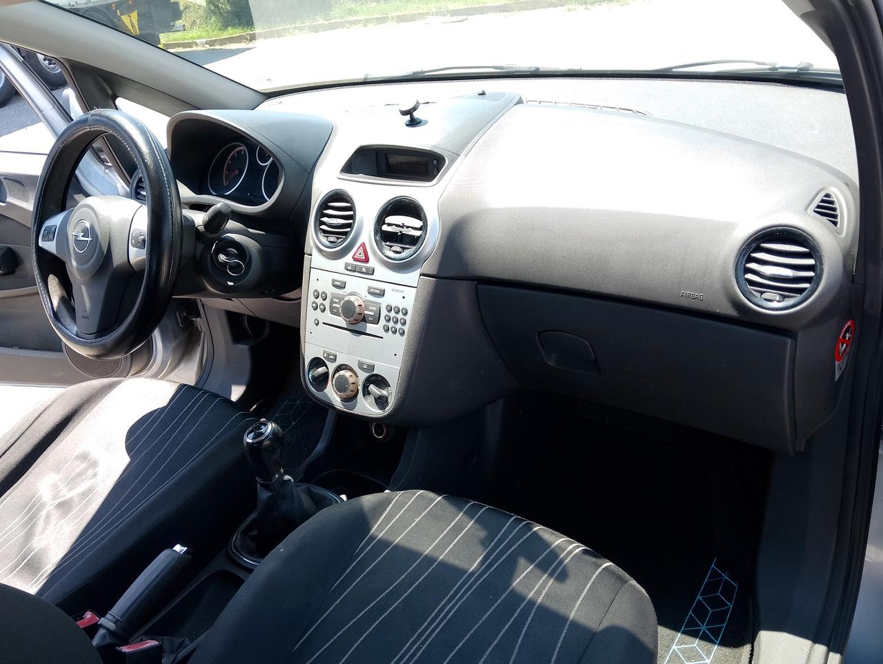 Opel Corsa 1.2 cc IMPIANTO Gpl perfetto stato