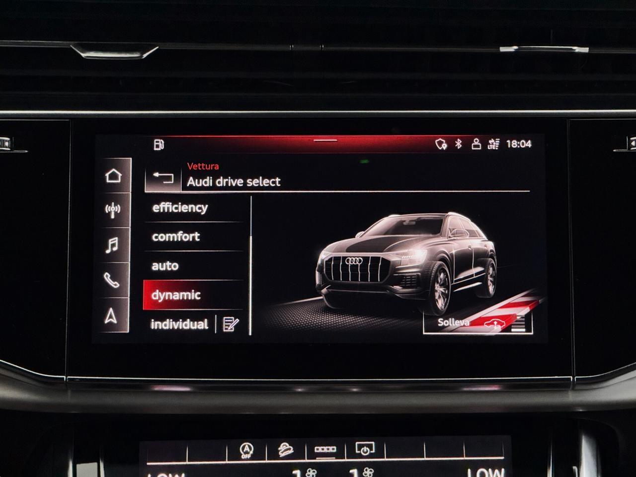 Audi Q8 50 TDI MHEV Quattro Tip 286CV S line
