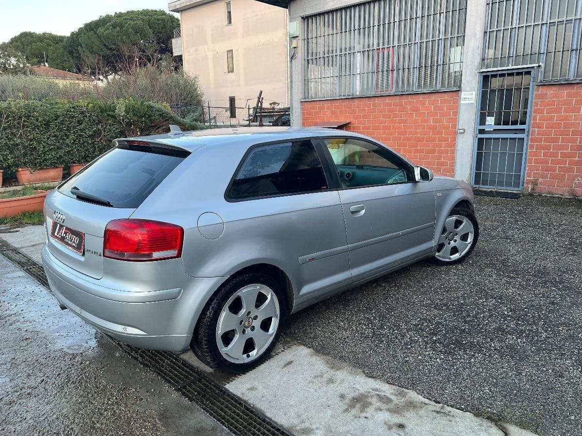 AUDI - A3 2.0 tdi Attraction FL S.LINE