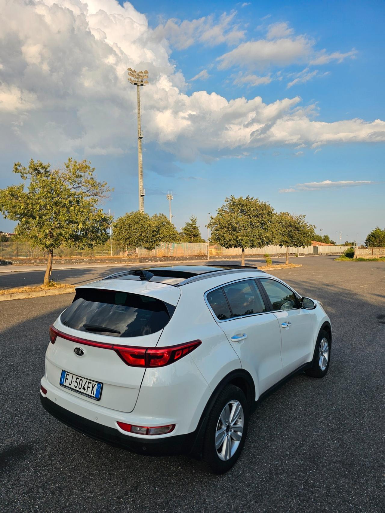 Kia Sportage 1.7 CRDI 115cv 2WD full optional