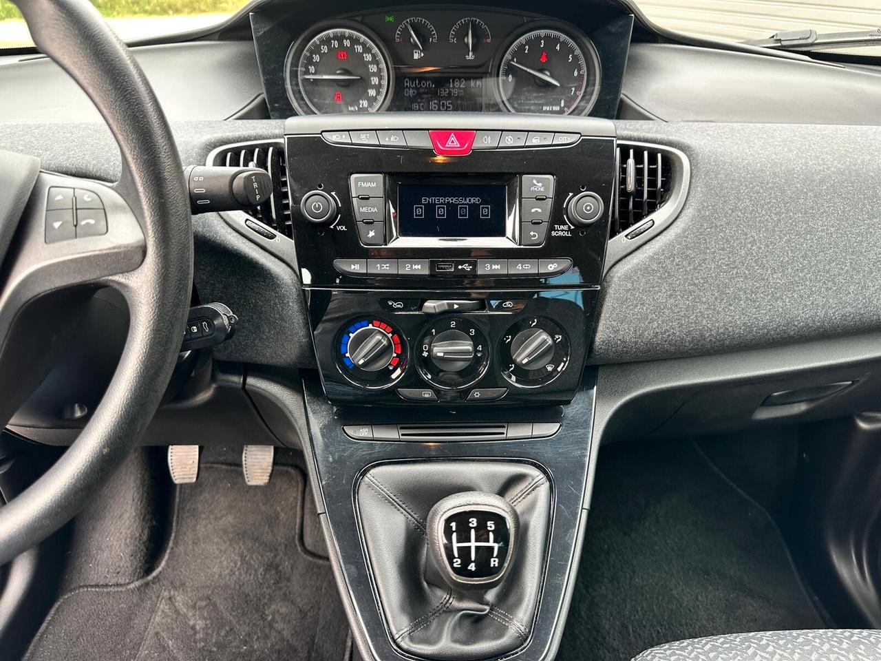 Lancia Ypsilon 1.2 69 CV 5 porte S&S Elefantino Blu