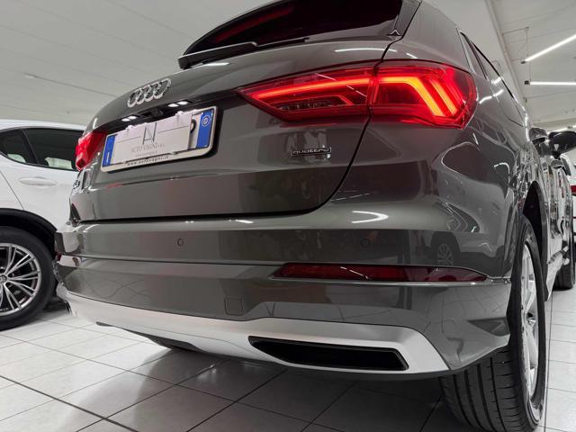 AUDI Q3 35 TDI quattro S tronic Business Advanced