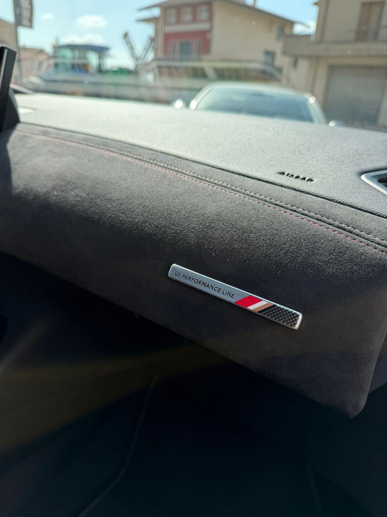 Ds DS3 3 Crossback PureTech 130 aut. Performance Line