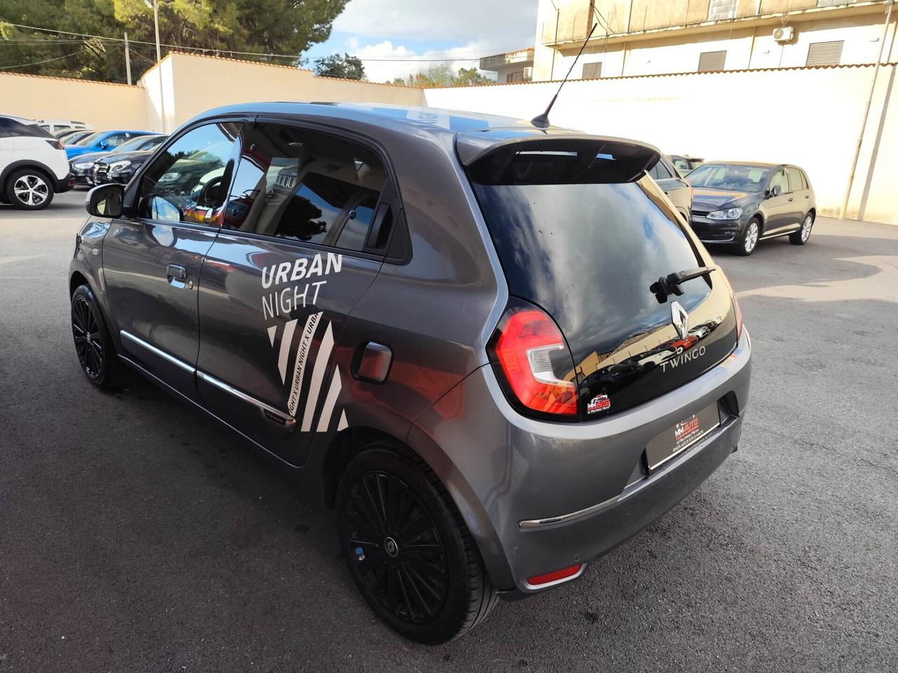 Renault Twingo SCe 65 CV Urban Night