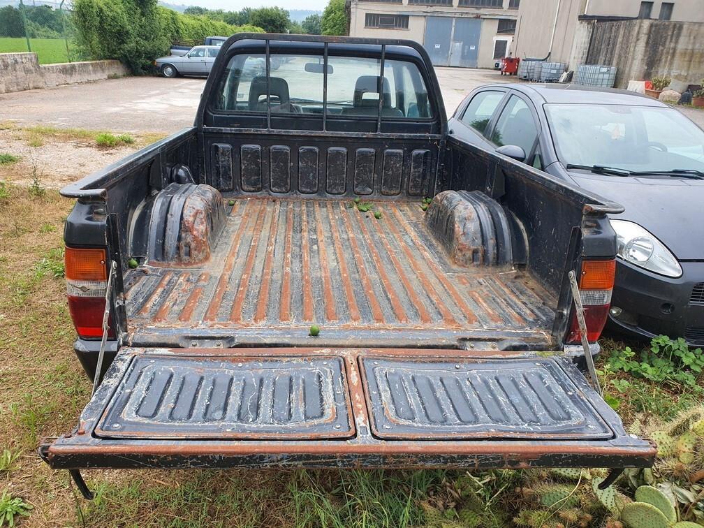 Mitsubishi L200 2.5 TDI 4WD 87CV Cab. Singola